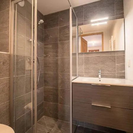 3 For 7 People Apartmán *